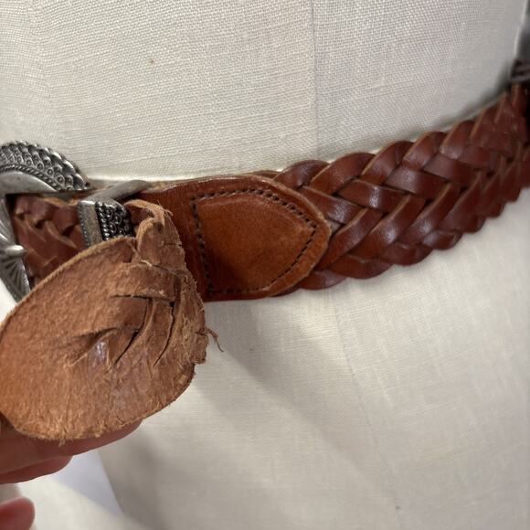 Vintage Canterbury Silver Heart Concho Woven Brown Leather Belt Sz M 34” main image 8
